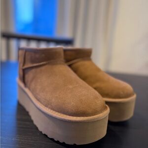 🤎 UGG WOMEN’S CLASSIC ULTRA MINI PLATFORM BOOTS IN CHESTNUT – SIZE 7